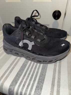 On Cloudrunning Black Athletic Shoes for Women